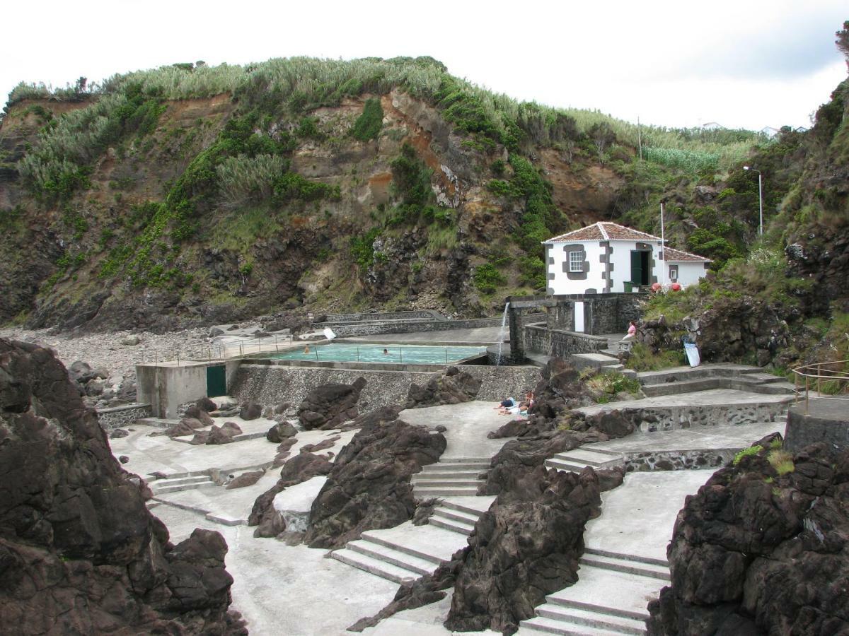 Casa Sousa Ribeiro Praia da Vitoria Exterior photo